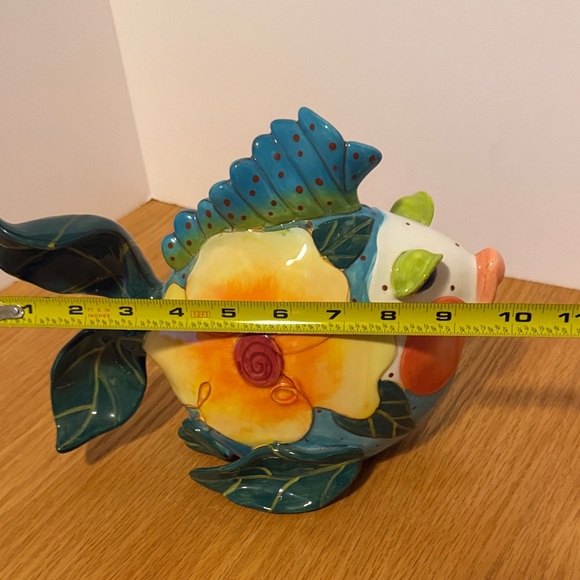 Blue Sky Multicolor Ceramic Fish with Floral Design - Picture 9 of 10